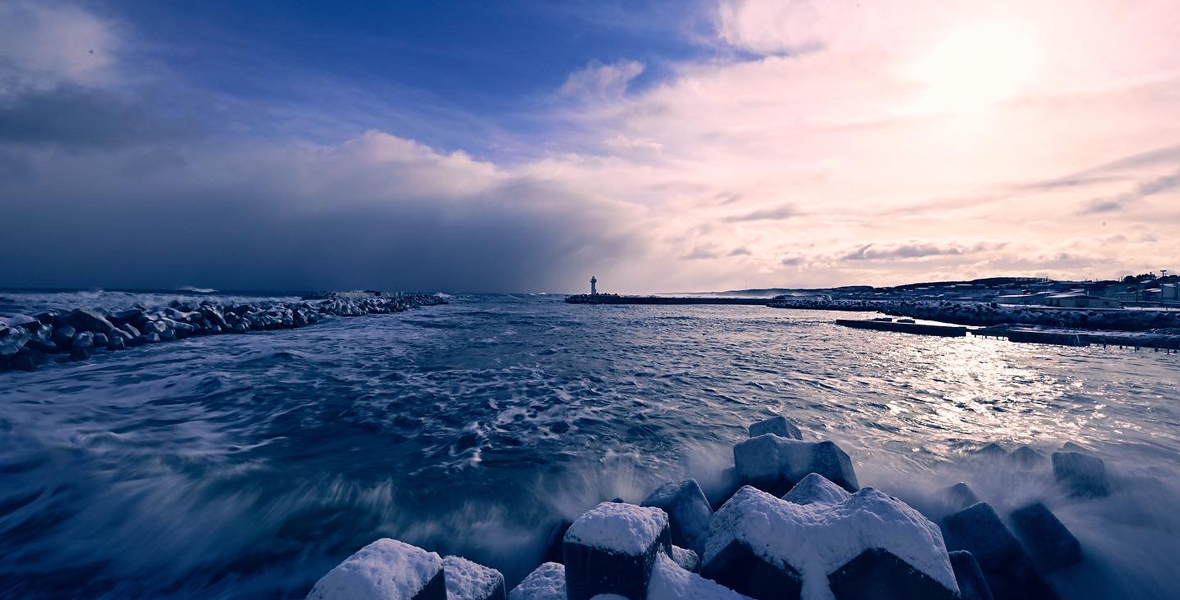 冬の灯台